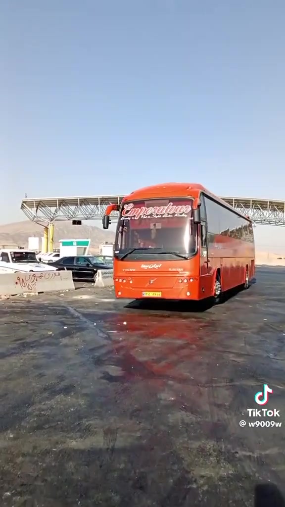 قم مشهد سياحي ديني ب150الف 
حتى سايقنا يختلف 
***********
