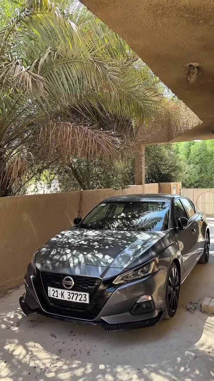 بدون صبغ 2022 التيما SR MIDNIGHT فول مواصفات ⚠️
عداد 36 الف فقط نظيفة كلش كلشي بيها جديد صبغ بس دعامية امامية السعر 142 ورقة ***********
