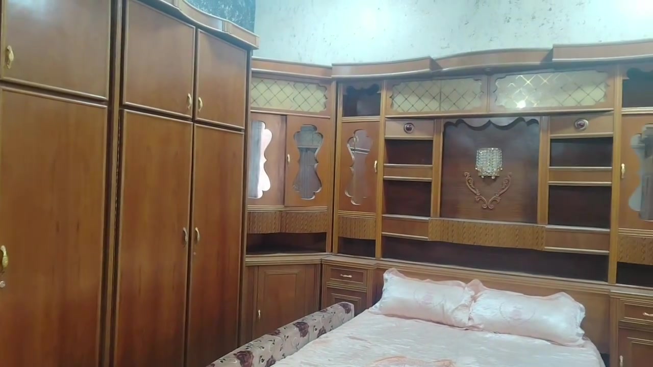 غرفه اخشاب • للبيع