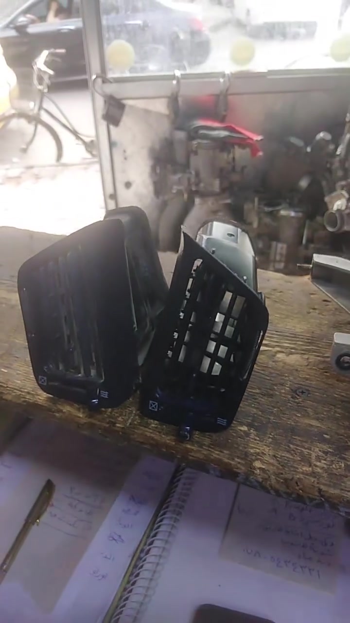 قطع غيار • لا تفاصيل