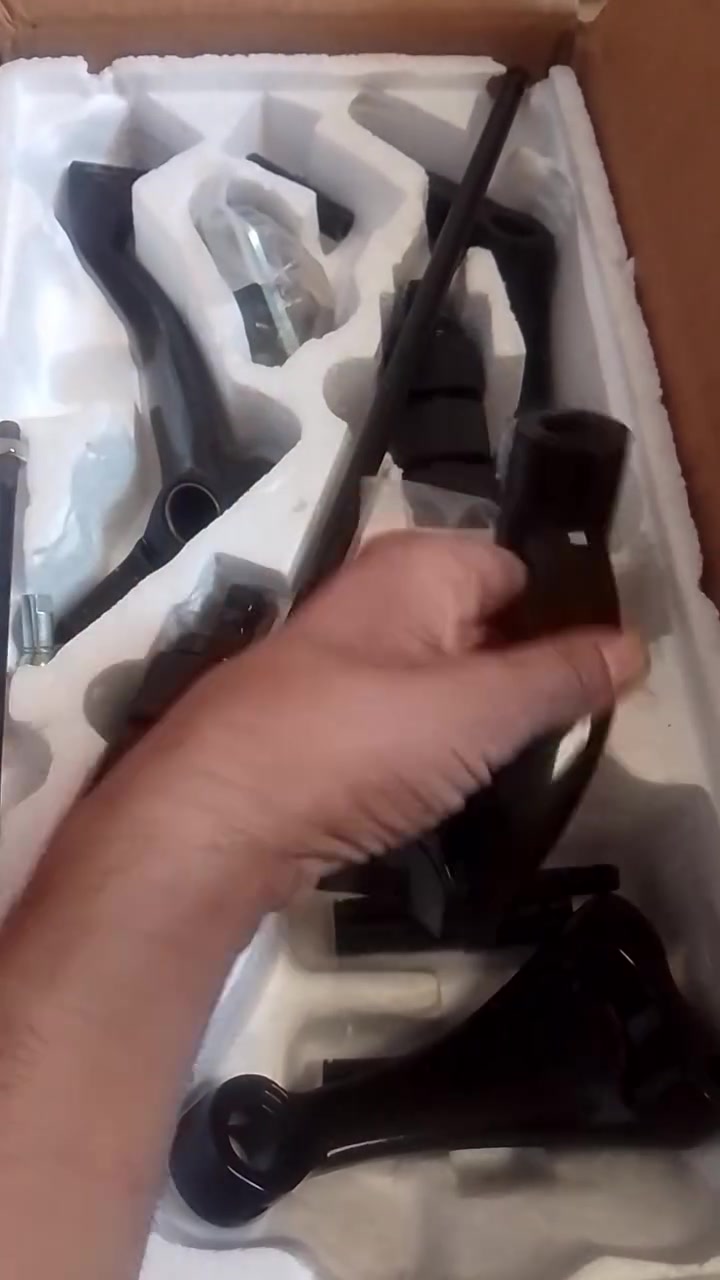 أصلي وكالة والتوصيل موجود رقمي ***********
