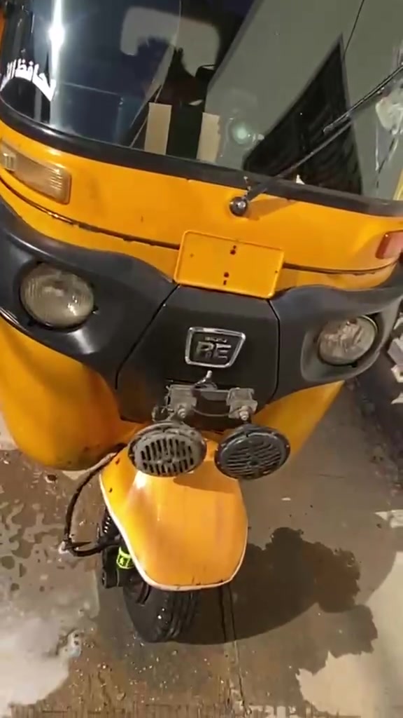 هورن بوش • دكته تخبل • مالك واحد