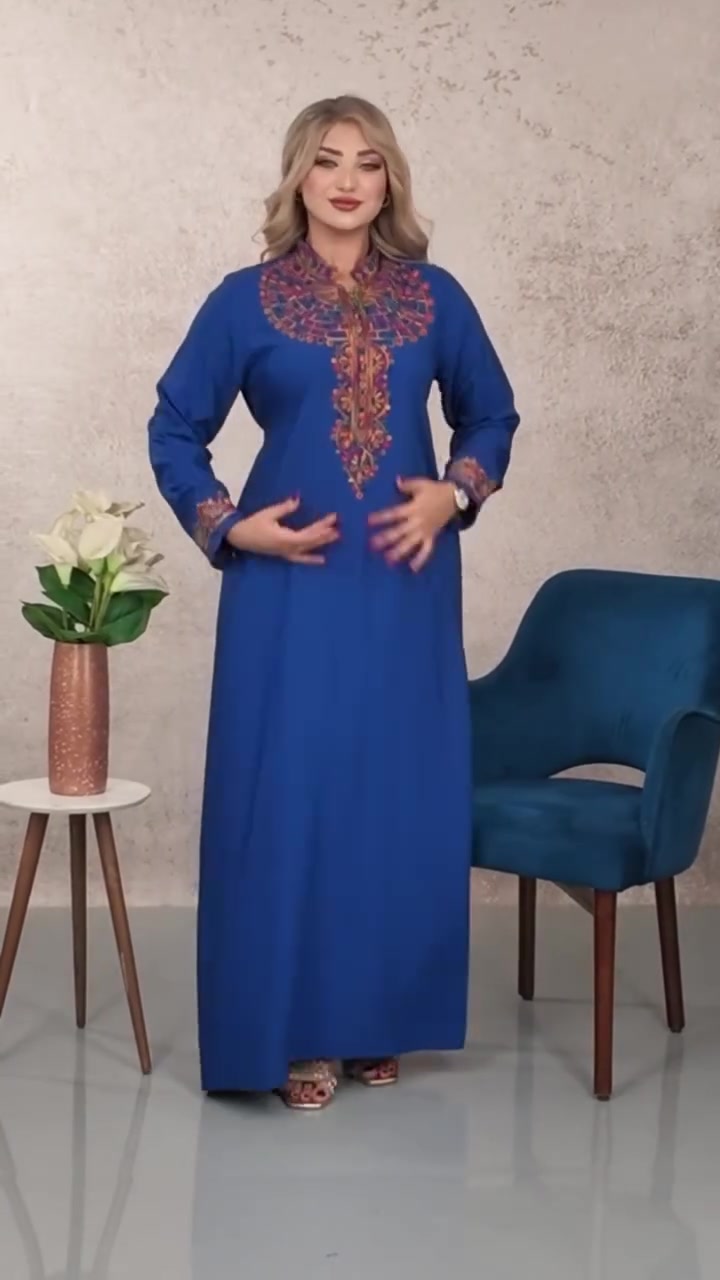 ☀️🌸 كوني مستعدة لصيف 2026 بإطلالة ناعمة ومميزة من حكاية وصل  🛍️✨
📲 ***********  واتساب أو فايبر
تشكيلة صيفية أنيقة تجمع بين الراحة، الجمال، والخامات الراقية… تصاميم مرتبة تناسب كل الأذواق وتخلي إطلالتك أجمل بكل بساطة 💃🌿

💰 الأسعار:
🔸 الطويلة: 13,000 دينار
🔸 القصير : 10,000 دينار

🧵 الخامات المتوفرة:
🤍 قطن مراسي مصري فاخر

⭐ صناعة مصرية درجة أولى
🛒 متوفر جملة ومفرد
📦 توصيل إلى جميع المحافظات

🚚 أسعار التوصيل:
📍 جميع المحافظات: 5,000 دينار

📐 دليل المقاسات التقريبي:
🌷 سمول: من 45 إلى 55 كغم
🌷 رقم 1: من 55 إلى 70 كغم
🌷 رقم 2: من 70 إلى 90 كغم
🌷 رقم 3: من 90 إلى 115 كغم
🌷 رقم 4: من 115 إلى 140 كغم

💗 ويتوفر تفصيل قياسات خاصة حسب الطلب 💗
✨ سواء تحبين الإطلالة الهادئة أو الستايل المختلف، كوليكشن حكاية وصل هو اختيارك للصيف براحة وأناقة 🌸👗

📲 للطلب او الاستفسار : راسلينا من الزر اسفل المنشور او الاتصال على الارقام  التالية ⬇
📲 *********** واتساب أو فايبر
📲 *********** واتساب أو فايبر
