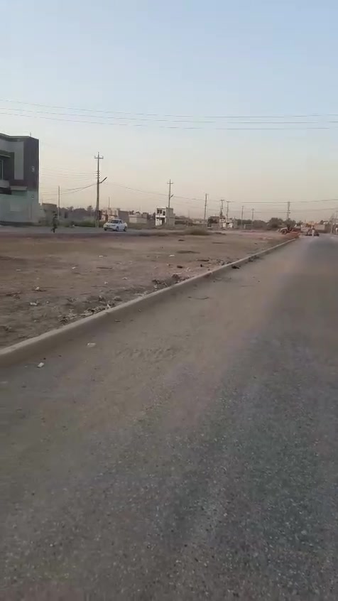 توجد قطعه  ارض  زراعي طابو ٢٥ للبيع خلف جامعت فريحه  في حي الجامعة توجد فيها كافت الخدمات ماء كهربا تبليط
 مجاري خط مولد والشارع مالته ١٠ متر  وهاذي رقم صاحب القطعه*********** ابوحسين
السعر على خاص
المساحه ١٠٠متر
الحي بناء كله جديد
