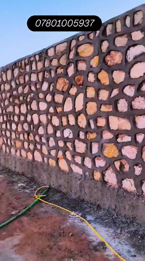 النجف الاشرف • بناء حجر • أسعار مناسبة