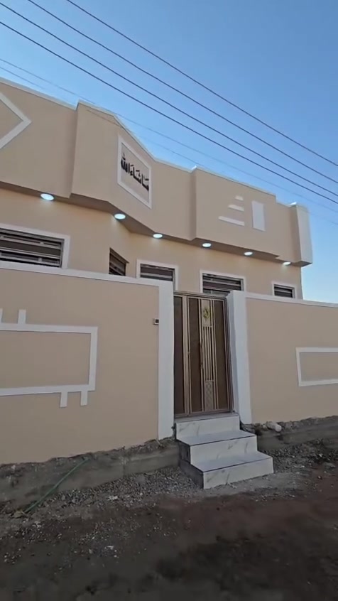 🏡 فرصة مميزة – 3 بيوت للبيع في أبو الخصيب / حمدان
🔹 يتوفر 3 بيوت للبيع، مساحة كل بيت 150 م².

✅ مواصفات البيت:
• غرفتا نوم
• صالة
• ديوان
• مطبخ (حار وبارد)
• صحيات داخلية وخارجية
• جميع الخدمات متوفرة (ماء، كهرباء، تبليط)

📍 العنوان: أبو الخصيب – حمدان

💰 السعر: 88 مليون دينار للبيت الواحد، قابل للتفاوض.

📞 للاستفسار أو حجز موعد للمعاينة، راسلنا على الخاص أو اتصل بنا. ***********
