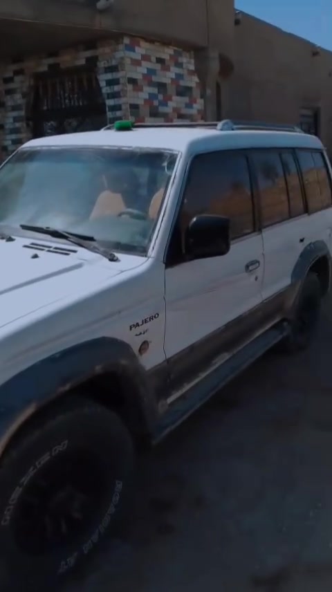 السلام عليكم ورحمة الله وبركاته
للبيع او مراوس 
باجيرو 91  گشرهه نضيفه كلش وشوفت عينك
وغراضهه نافضهه نفض كله جديد
#السياره ع وضعه البلاد لاصبغ ولاضربه ولامخيسه
 محرك البلاد بانزين  3000 ..V6 
 استوني شاد الهه طابوگه حاويه
ماصارله شهرين من شاده
سياره گير عادي 
(( لوگير) 
دواخله كلش حلوه
#دوشمه وضفيره كامله هم جديد
باتري جديد
حداديه وتايرات نعمه من لله
سنويه نافذه 
السياره رقم اربيل اتريد وكاله اتريد مداور انته بكيفك

سعره قفل $38 لاتخابرني وتگلي شبيه مجال

مكاني ديوانيه قضاء السدير 
***********
