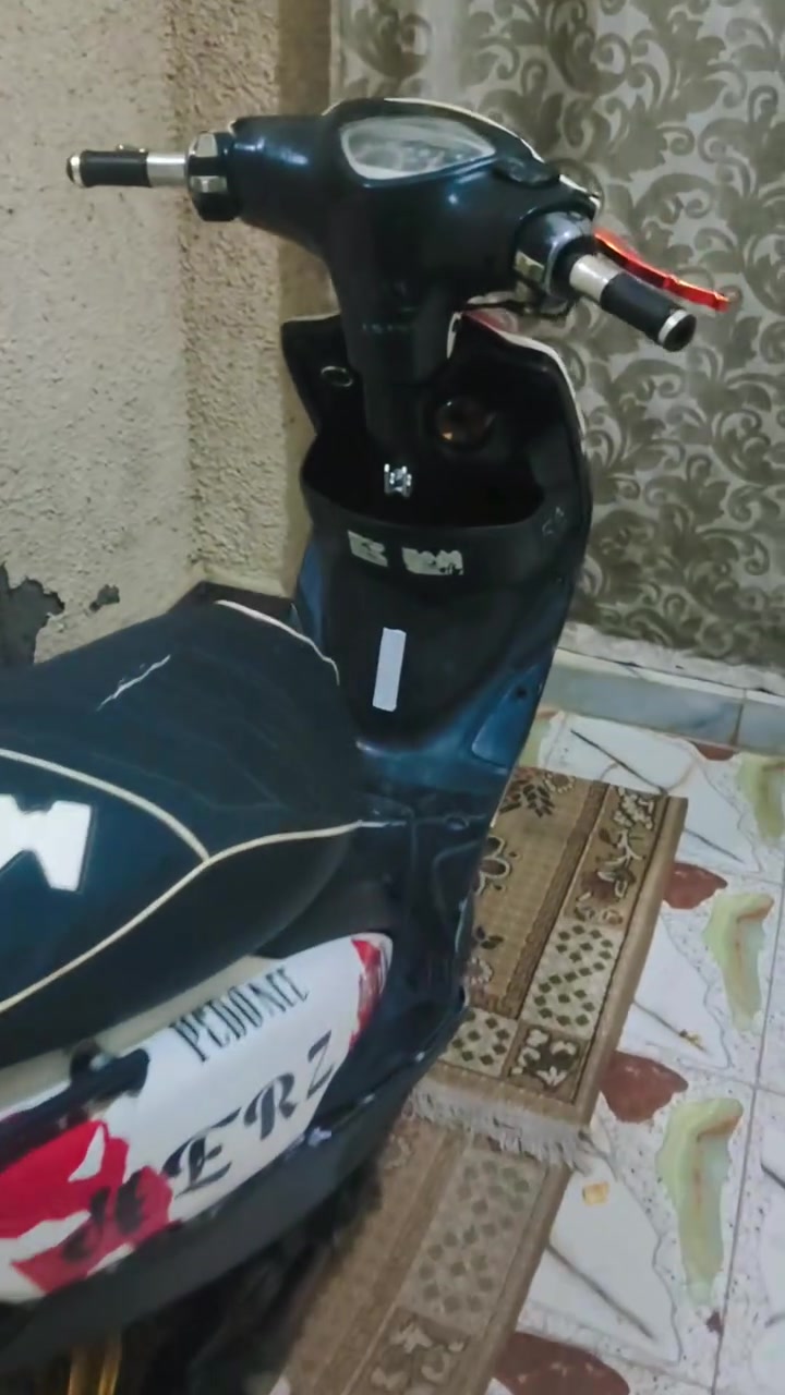 سلام عليكم داجه للبيع دراج كامل مفتوحة بس بكلايت و كلوب ما يشتغل سعر 600 قفل مو شراي لا تراسل هذه رقم ***********
