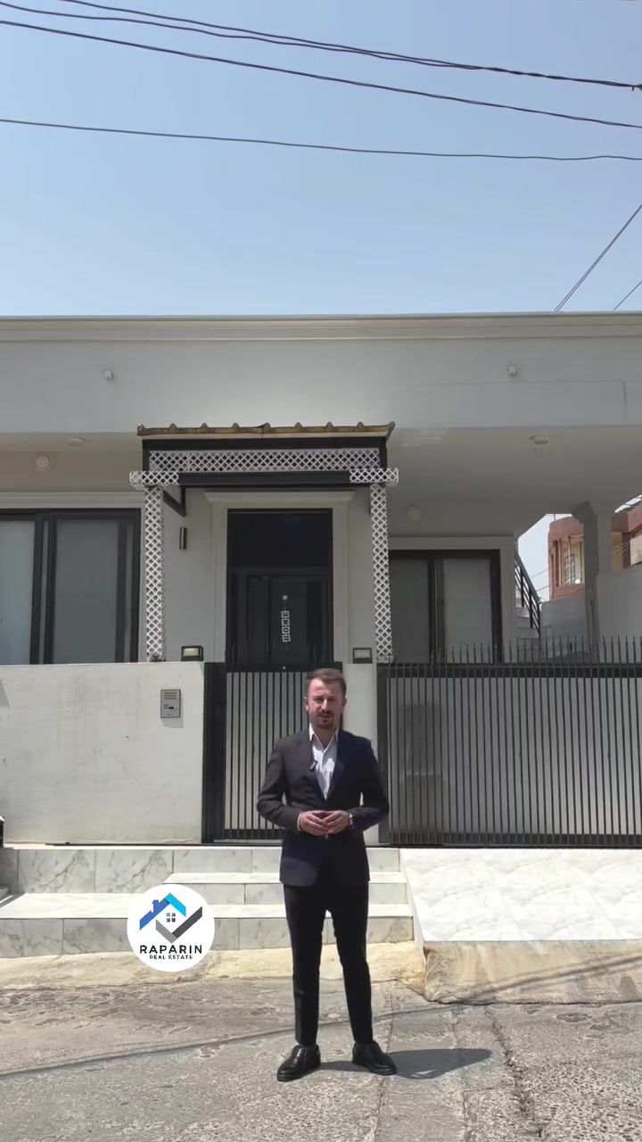 خانو لە گەڕەکی شەهیدان ڕوبەری ١٥٠ مەتر
کۆڵانی ئاشی هەمزە
یەک کەوەنتەری لەگەڵە ٣٠ وەرەقەی پێدراوە
خانوەکەمان فول فول مواسەفاتە، ڕوکنە و کۆڵانەکانی فراوانە
ڕوەو ڕۆژهەڵات و ڕوەو شاخە ئەوەی زۆر گرنگە قوتابخانە و دایەنگە و بازاڕ و شەقامی جوتساید و نەخۆشخانە هەموی لەبەردەستت دا دەبێت و پێویستیت بە ئۆتۆمبێل نابێ.
تایبەتمەندیەکانی
🔴 ١٥٠ مەتر
🔴 ڕوکنە
🔴 ڕوەو ڕۆژهەڵات و شاخە
🔴 کۆڵانەکانی فراوانە
🔴 ٢٠  مەتر دورە لە جوتسایدی گەڕەکی کێوەڕەش
🔴 ٥٠ مەتر خوارخۆی قوتابخانەی بڵێسەیە
🔴 کۆڵانی پشتی دایەنگەیە
🔴 کامل دکتە
🔴 کامل مەغریبیە
🔴 فول ئەسترۆپۆڵ
نەخشەی ناو خانوەکەمان
🔴 گەراجی ئۆتۆمبێل
🔴 مەدخەل
🔴 میوان
🔴 هۆڵ
🔴 چێشتخانە
🔴 دوو نوستن
🔴 موشتەمەلات

💬 کۆمێنتێک بنوسە و نرخ و زانیاریت بەدەست دەگات

🤝 نوسینگەی خانوبەرەی ڕاپەڕین (نێوەندگیری ڕاستەقینە)

بۆ زانیاری زیاتر پەیوەندی بکەن:                               
ژمارە موبایلی نوسینگە

📞 ***********
📞 ***********
 بۆ کڕین و فرۆشتن و بەکرێدانی (خانوو، زەوی، دوکان)
تۆی بەڕێز ئەگەر دەتەوێت لە دەستێکی ئەمین و بە گەرەنتییەکی تەواو موڵکەکەت بفرۆشیت یان ببیتە خاوەن موڵکی خەونەکانت، بەبێ دوودڵی ئێمە هەڵبژێرە. متمانەی ئێوە، سەرمایەی ئێمەیە
