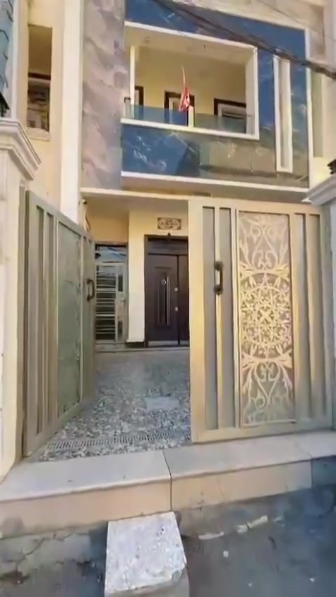 اللهم صل على محمد وال محمد
دار للبيع المساحه 150 متر

الموقع. بغداد الجديدة 

قرب الكنيسه الثانيه والاقرب الجم النسائي سابقاً

الواجه 6 النزال 25

يحتوي الدار على كراج

 وصحيات ومدخلين مدخل استقبال ومدخل ثاني ومطبخ

 وهول حولي وصحيات وغرفه نوم ارضيه 

الطابق الثاني يحتوي على ممر و3 غرف نوم 

وصحيات وبالكون خارجي وطابق ثالث بيتونه

*البيت بناء سنه 2024

التواصل مع الارقام التاليه 

‏‪***********‬‏

‏‪***********‬‏ وات ساب فقط
