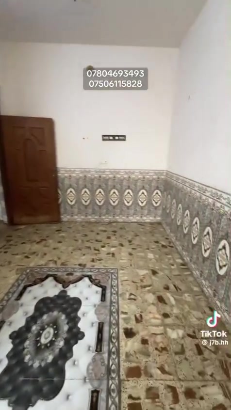 شارع الحمداني • بيت للإيجار • غرفة ومطبخ واستقبال