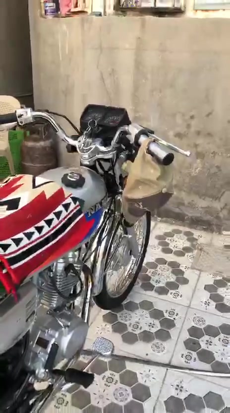 سلام عليكم دراجه نامه 2025 كفاله عامه كفاله كفاله مكينه مامفتوحه ابد دراجه بل جيس كهربائيات كله شغال اشاير لايت هورن مكاني حله مركز  سعره 675 وبيه مجال ***********
