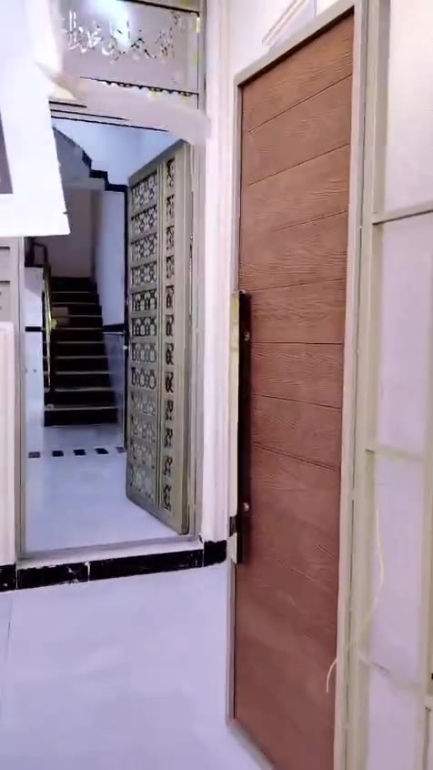 بيت البيع مساحته 100 مربع سيد جميل سعره 45 الا تصال ***********
