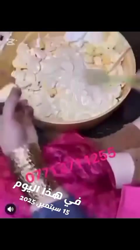 خلطت البشره 
فواء الخلطة 
١- تبيض وتوحيد لون البشرة
٢- يوجود نوعان نف وبدون نفخ 
٣- معالج تجاعيد وشد للبشره 
٤-معالجت الهالات السوداء تحت لعين 
٥-ترطيب البشرة بعمق 
٦- معالجت الكلف ونمش وحب لشباب واثار حب الشباب