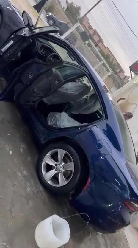 السلام عليكم
جارجر 16 محدث 18 باسمي رقم بغداد دولي 
مكينه گير حداديه تخم تاير كهربائيات تبريد 
للاستفسار على الرقم ***********
واتساب فقط 
نفاذ السنويه والهزه 2030
ثاني يوم مداور
