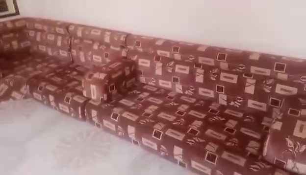 للبيع ///اعاده نشر بسبب الوعود الغير مظبوطة جلسه عربية نظافه 100% ارتفاع 20 سم تكوات ظهر متحركه +تكوات عدد6 بيه زاويتين 12متر والله وصلت 200 الف بس دورنه أكثر وعافه هسه انبيع 200 والعنوان الكرابلة شارع مدرسه العروبه الاتصال ***********.
