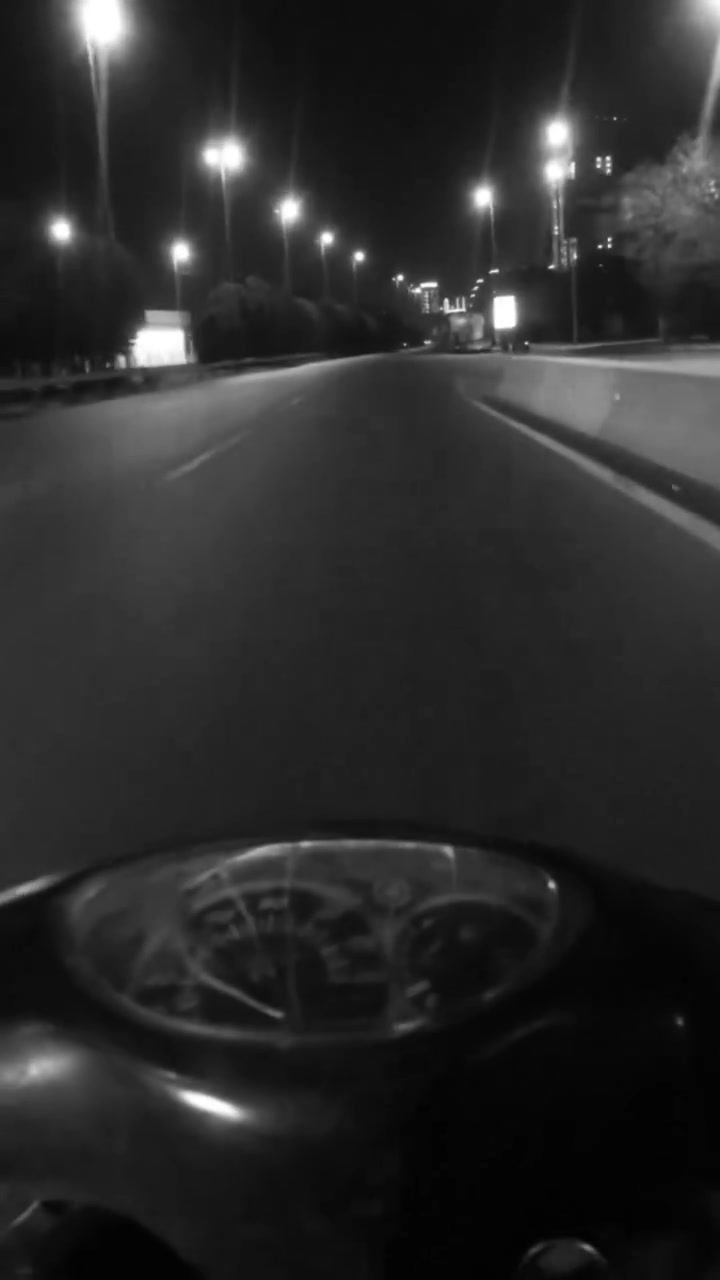 بريز 140 نقص كفرات بس دراجه خير من الله شغاله شلعه ومعدل وين متريد روح بيها بس ابيع كوم حديد قفل 135 قفل ربع مانزل رقمي وتساب ***********
