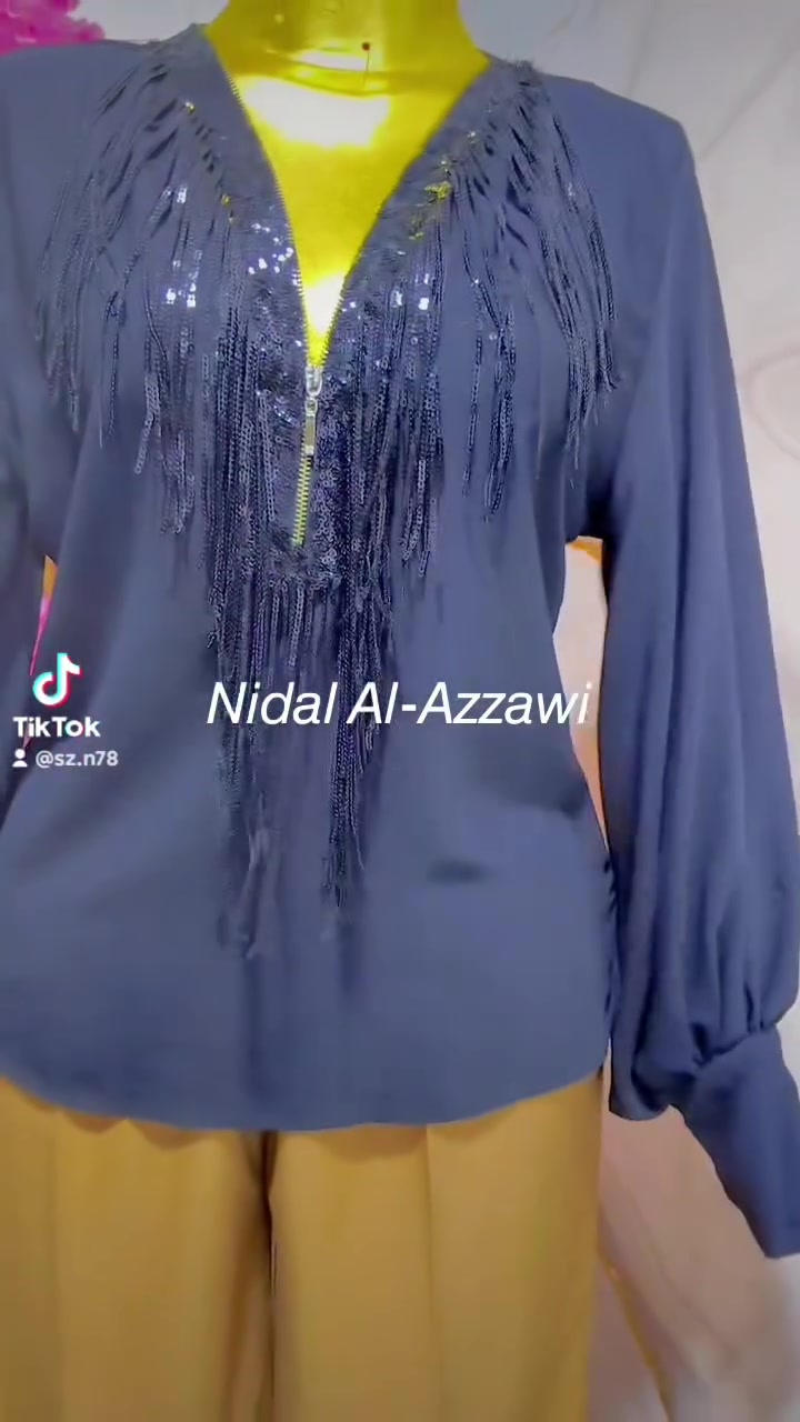 هلو بنات #شوفولي جمال الطقم  # للحجز وتساب *********** ونفر بكل الألوان يوجد توصيل أيضاً لكل انحاء العالم ✈️ # من مشغلي الخاص# مشغل ياقوتة شهربان للخياطة
