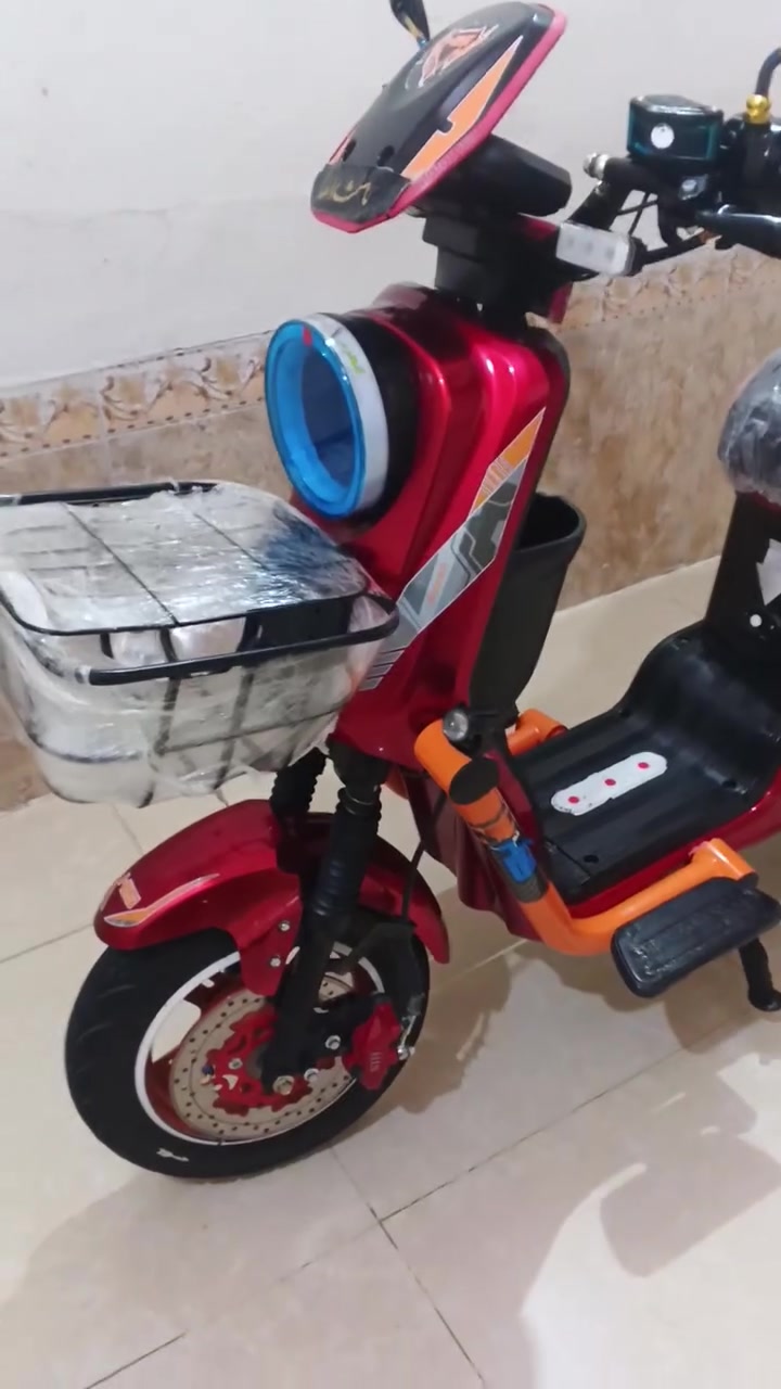 اسلام عليكم دراجه شخن خمسه باتري 16v موديل H900شرط الفحصالعنوان ديالى بلدروز  *********** السعر 500
