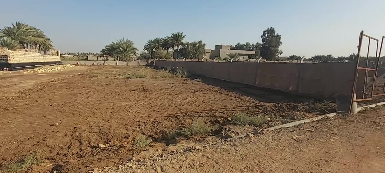 ١٠٠٠ متر زراعي سند ٢٥  كافة الخدمات + ماء سقي ما عدا المجاري  واجهه ٢١ ونزال ٤٨ مكانها الحلة وردية ابو عجاج خلف الامام علي بن الحسن المثنى  عليه السلام السعر المطلوب ٥٩ وبي مجال قليل
***********
