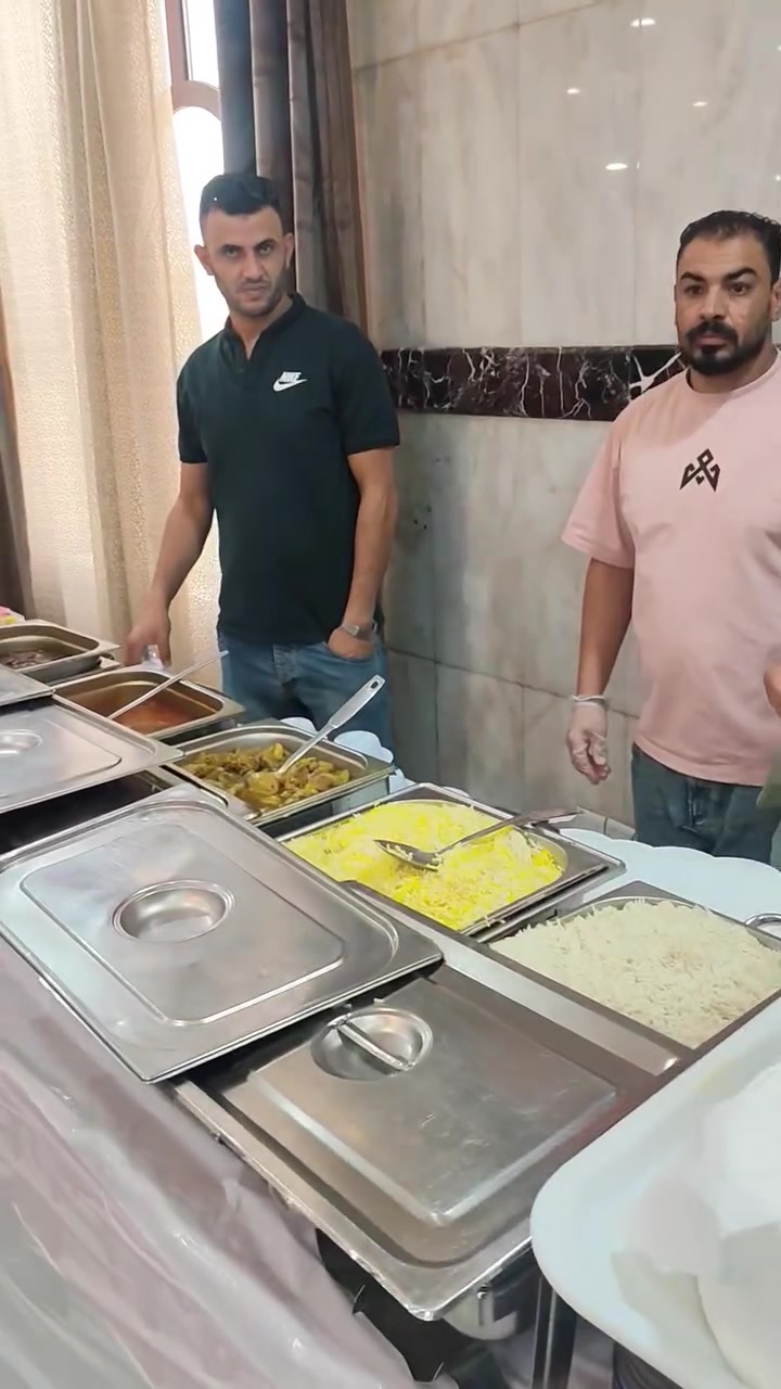بسم الله وصلاة على رسول الله صلى الله عليه وسلم.                 تعلن شركة الهدى للحج والعمرة عن رحلة 8/5.,,,, 8/15
مستمرين باستلام جوازات رحله. 8/5
💰 سعر الرحلة: 500 دولار فقط.
#البرنامج_.
البري 🚍 بسعر 💸 500$ 💸
الجوي ✈️ بسعر 💸 800$ 💸 .
🏨 السكن في المدينة المنورة :- في المنطقة المركزية.
🏨 السكن في مكة المكرمة:-منطقة محبس الجن.
البرامج يتضمن :-
✅ وجبتان طعام بوفيه للبرنامج البري 
✅ باصات حديثة ومكيفة 🚍 .
✅ تذاكر الطيران.
✅ التصريف من حق المعتمر.
✅ المبيت في حائل مع وجبه طعام في طريق.
✅التأشيرة .
✅ مرشد ديني مرافق.
✅ حقيبة كتف.
✅ حقيبة كبيرة.
✅ إحرامات رجالي ونسائي. 🧕👳‍♂️
✅ بطاقة تعريفية.
✅ زيارة المزارات في المدينة المنورة 🕌.
✅ زيارة المزارات في مكة المكرمة 🕋.
متابعة مستمرة من لحظة التسجيل لحين عودتكم الى بيوتكم 
📞 للحجز والاستفسار:
 يرجى التواصل معنا عبر:*********** / ***********
