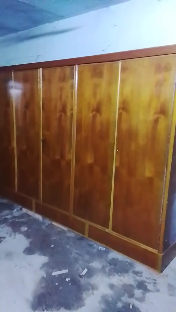 غرفه اخشاب • نضيفه • القاسم
