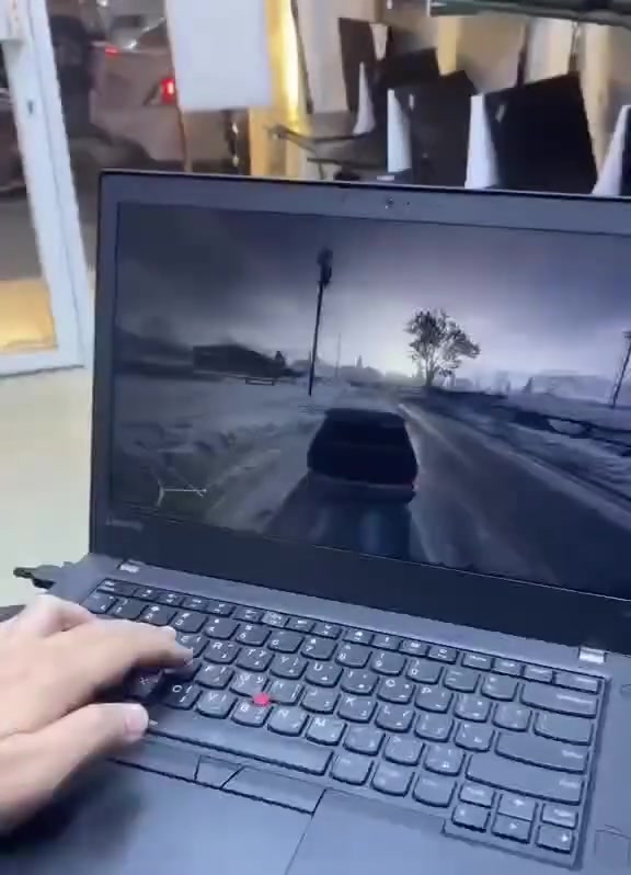 🔹 المعالجIntel Core i5-7200
🔹 الجيل: السابع
🔹 الرام: 8 DDR4، قابلة للترقية حتى 32GB
🔹 هارد 256 SSD
🔹 الشاشة: 14 إنچ
🔹 الدقة: 1366×768 أو Full HD 1920×1080
🔹 كرت الشاشة: Intel HD Graphics 620 مدمج مع المعالج 
🔹 لابتوب للبرمجة والامن السيبراني والبرامج الهندسية والگيمنك 
***********
واتساب
