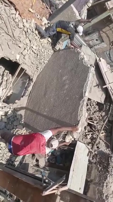 كادر تفليش وتاسيس وتخطيط بناء بيتك تاخدو على المفتاح من تخطيط البناء لحد ما تستلم مفتاح بيتك والسعر ف المتناول العمل داخل بغداد فقط... للتواصل واتس *********** @إشارة
