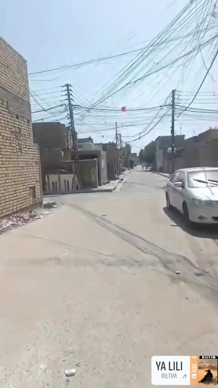 بيت اللايجار البحث العلمي قرب الشارع الرئيسي خدمات كاملة بيت نظيف او جديد مال عائلة صغير غرفة نوم صالة استقبال 
الهاتف ***********
