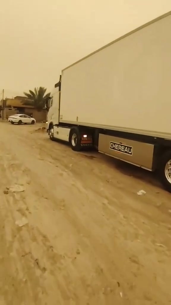 سلام عليكم فالفو فول موديل 17 تريد بس الراس او كامل السعر 8250
ثمانيه وربع
***********
***********
