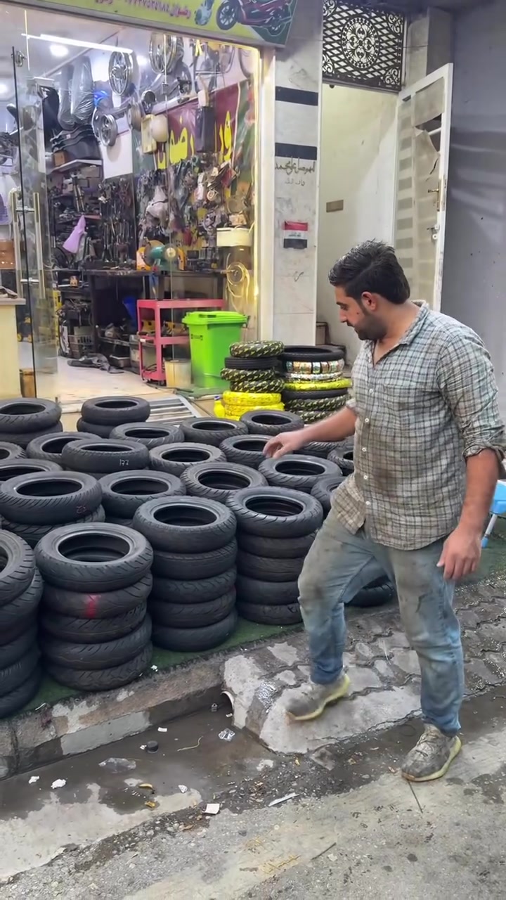 تم بحمده توفر تاير باله شرط نضافه
سبيسي
ماكس بوليسي
ادرس
المكان تموز 
***********
