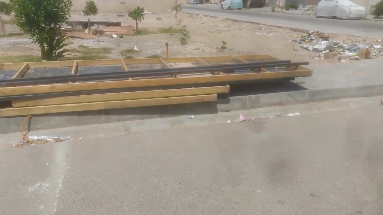 السلام عليكم ميوزه مال مخضر خشب عدد 3 جبير 4 متار مقطع وثنين عل مترين هم مقطعات وميز حديد طول 4 متار وشخاطات ثنين ابيعهن كلهن سوه سعر خاص عنوان سماوه *********** 
مستخدم سبوع فقط جددد

