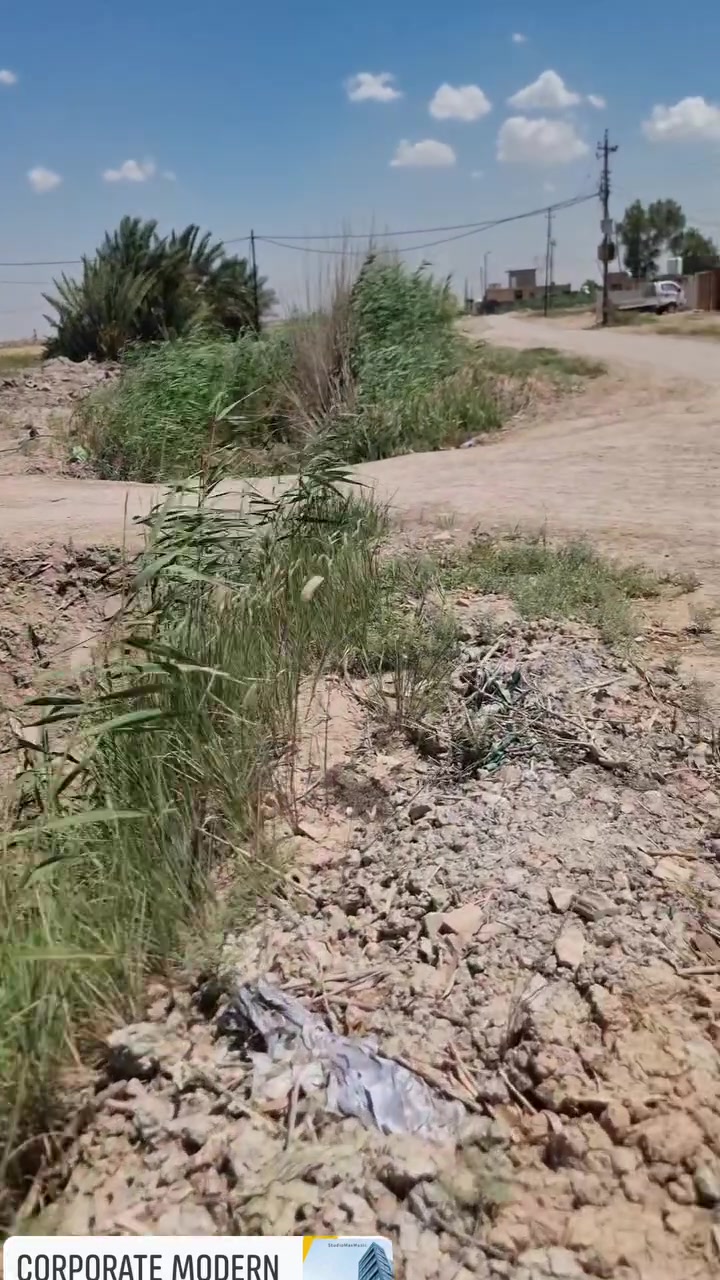 دونمين طابو تحتوي على ٦منازل في بغداد / ناحية الوحدة/ منطقة النبع الصافي للبيع السعر مناسب مال بيع 
موجوده كافة الخدمات 
***********
***********

