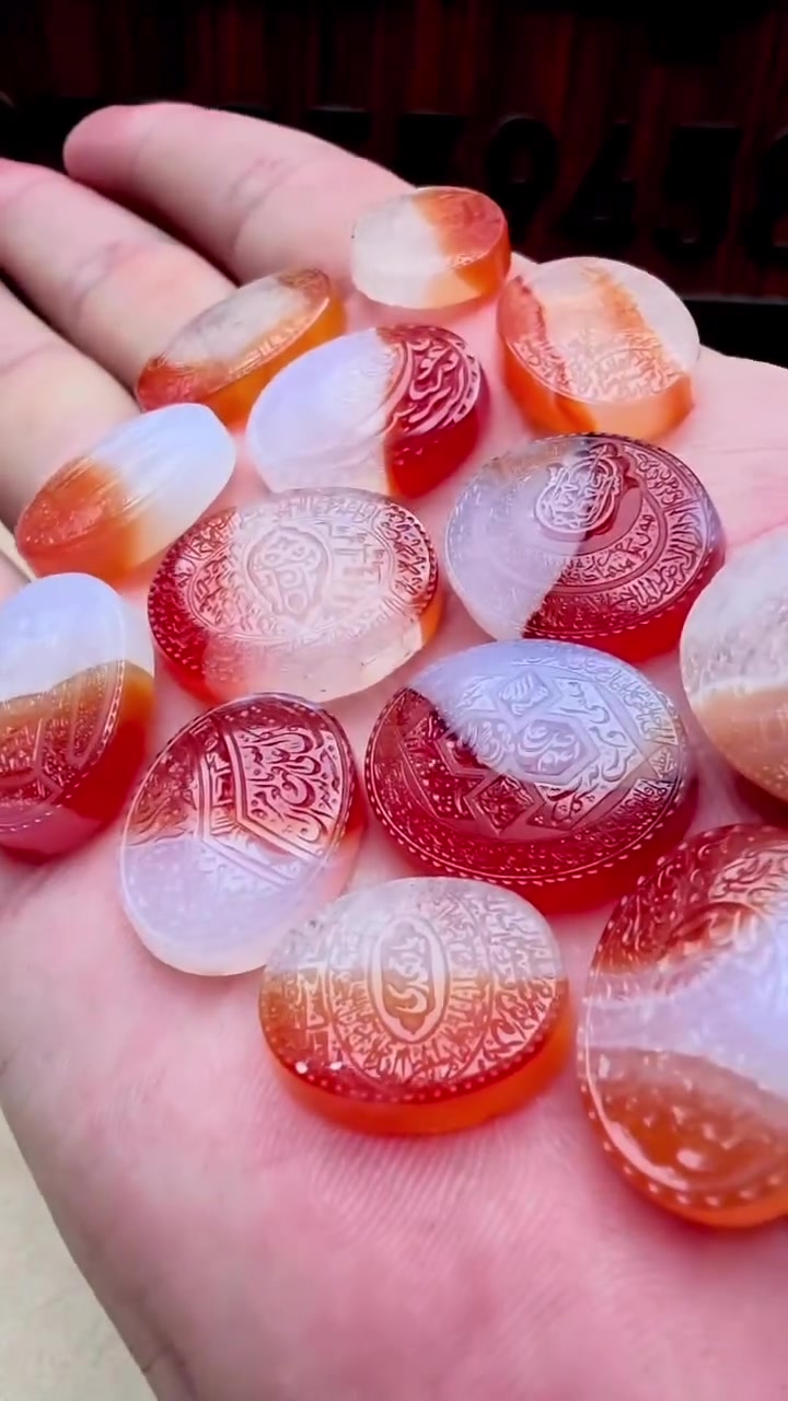 جمال العقيق الطبيعي وجمال الخط اليدوي الاستفسار راسلني واتساب ***********
