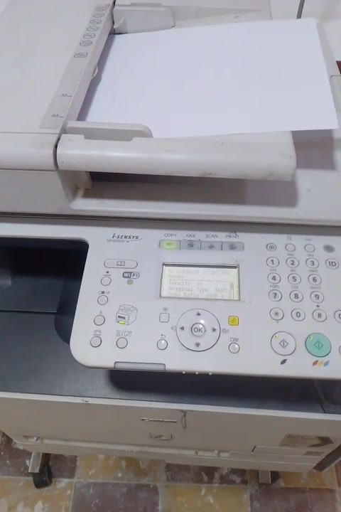 طابعه كانون اللبيع
(Color Laser Multi-Function Printer). تعتمد على تقنية الليزر وتستخدم خراطيش الحبر الجاف سنة الإصدار 2011  الوظائف والخصائص:متعددة الاستخدامات: تدعم الطباعة، والنسخ (التصوير)، والمسح الضوئي (الشدّ أو الـ Scan)، وإرسال الفاكس.الاتصال اللاسلكي: تحتوي على تقنية Wi-Fi مما يتيح لك ربطها بالشبكة والطباعة مباشرة من الحاسوب أو الهاتف دون الحاجة لأسلاك.منفذ USB: تدعم الطباعة أو المسح الضوئي المباشر باستخدام الفلاش ميموري 
