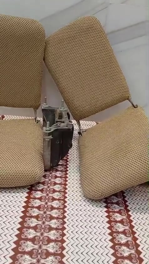 السلام عليكم كشنات قلابيه للبيع ملات جنبي وهاجر عنوان بصره شط العرب جيباسي السعر 250 رقم*********** تواجد واتساب
