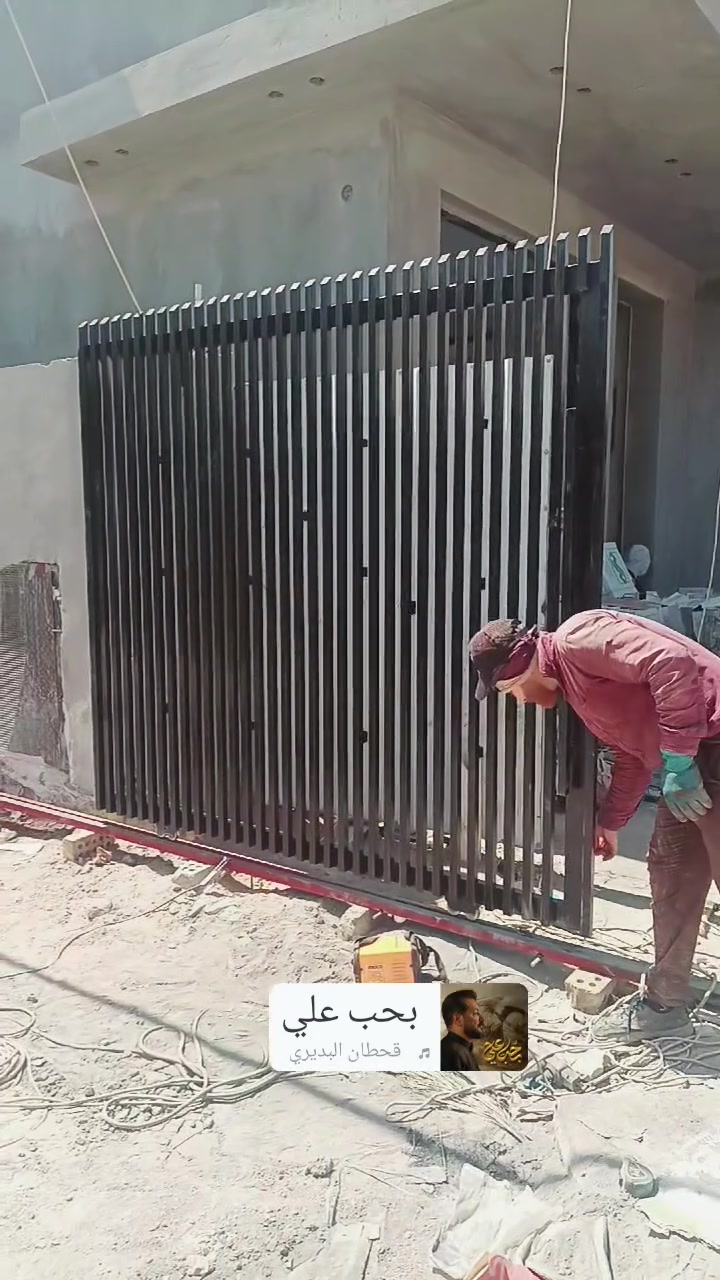 حداد عام نشتغل بيبان سلايت شبابيك سقائف كيسبان محجرات صبغ بابل حله واتساب***********
