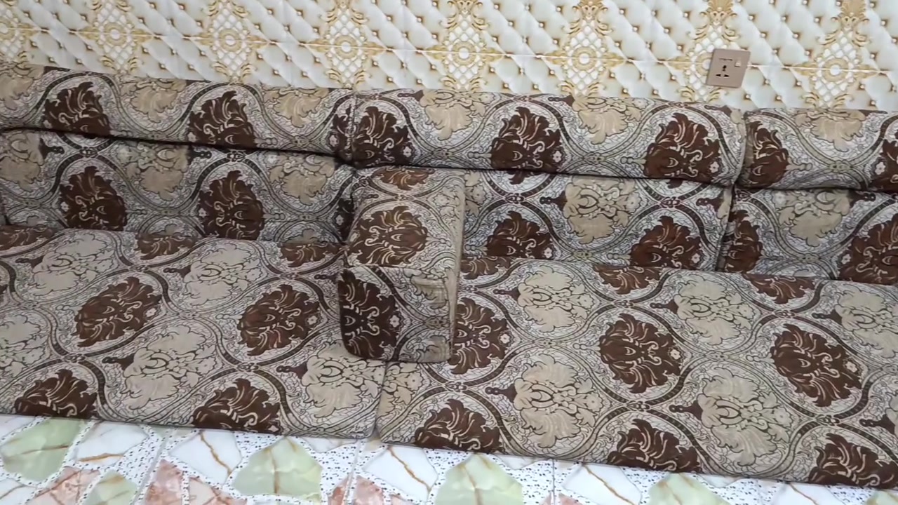 بيع مستعجل ديوان ١٤نفر ٧دواشك ١٢٥قفله ١٠٠رقم التواصل نجف ***********

