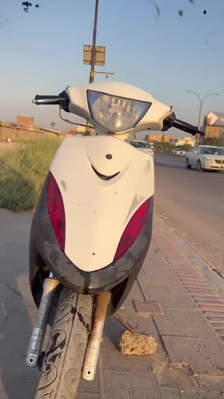 ماكس عدله مانقصها اي شي دراجه حلوه ومكفوله دراجه شلعه ومعدل دراجه كلش حلوه مكينه ٤٩ خرسها كهربائيات كلها شغاله سعر ٥٠٠ وبيها مجال عنوان بابل ثوره رقم ***********
