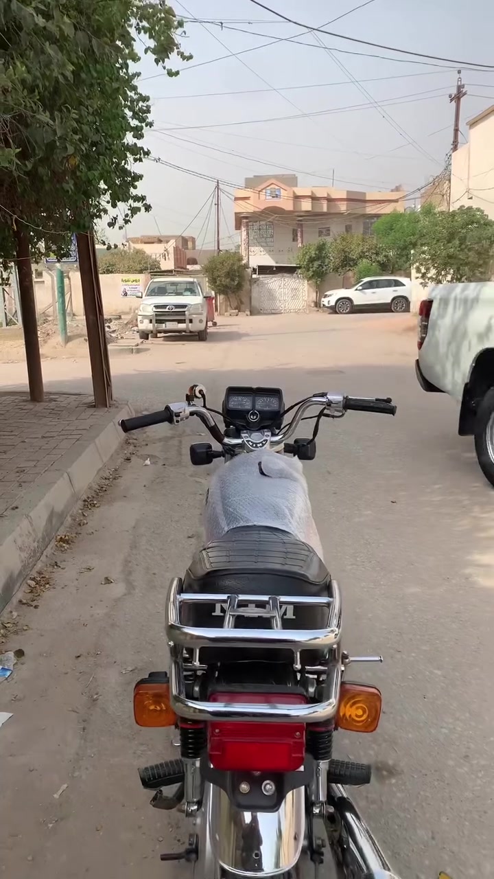 سلام عليكم دراجه ميتاز شبه شبه شلامجه 25محسوب 26طالع قبل أربع اشهر نضيف كلش شوفت عيونكم رابع تبديله دهن اليوم بدلته دراجه كلش نضيفه وماتطلع لشارع هواي بيه ملاحضات بسيطه كله شغاله من طول لطول أوراق سكنر سعر700بيه مجال لطيبين مكاني طويريج ***********
