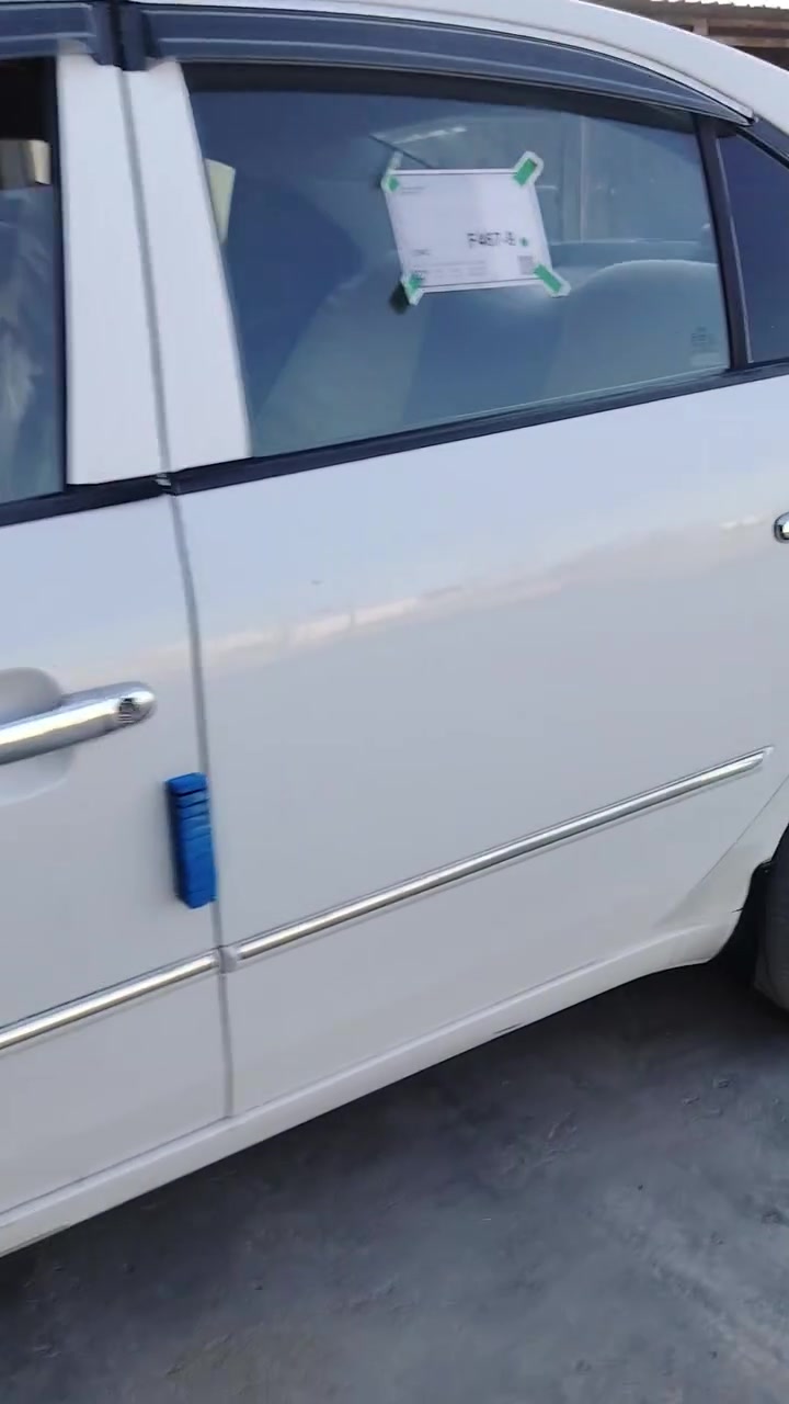 سلام عليكم للبيع او مراوس حسب القناعه سوناته ٢٠٠٩ خليجي  محرك دوش خمس نمر  محرك جديد مال حاويه مشدود صدر امامي خلفي منفوض تبريد ثلج سياره حلوه وجاهزه بدون نقص بيه رشات صبغ بسيطه بدون دواخل  تقريبن اربع قطع سعر ٩٥ وبيه مجال بسيط مكانه رمادي ***********

نص مكتوب في الصور:
- HONOR X9c