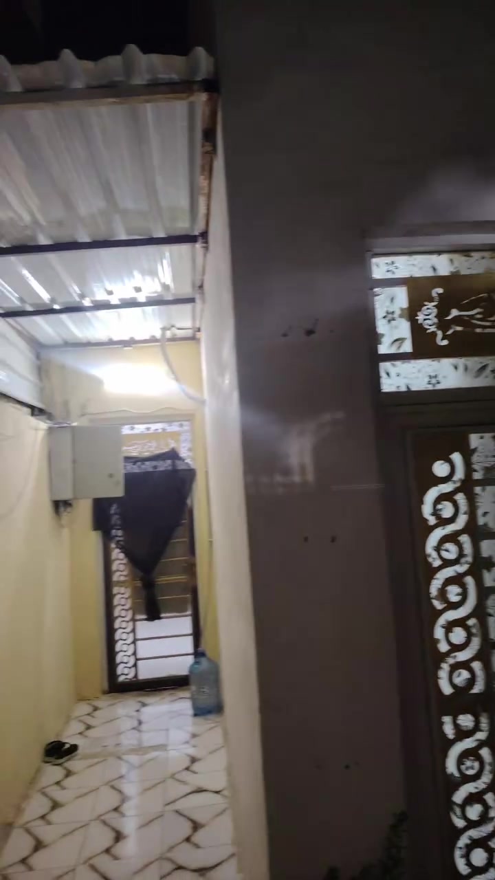 سلام عليكم بيت للبيع زراعي ماشي بل تسجيل الطابو
مكان البيت المطاط شارع الرداد قرب مشروع الماي فرع اسواق ابو زينه مساحت البيت 105 متر السعر 43 وبي مجال الاستفسار ***********
