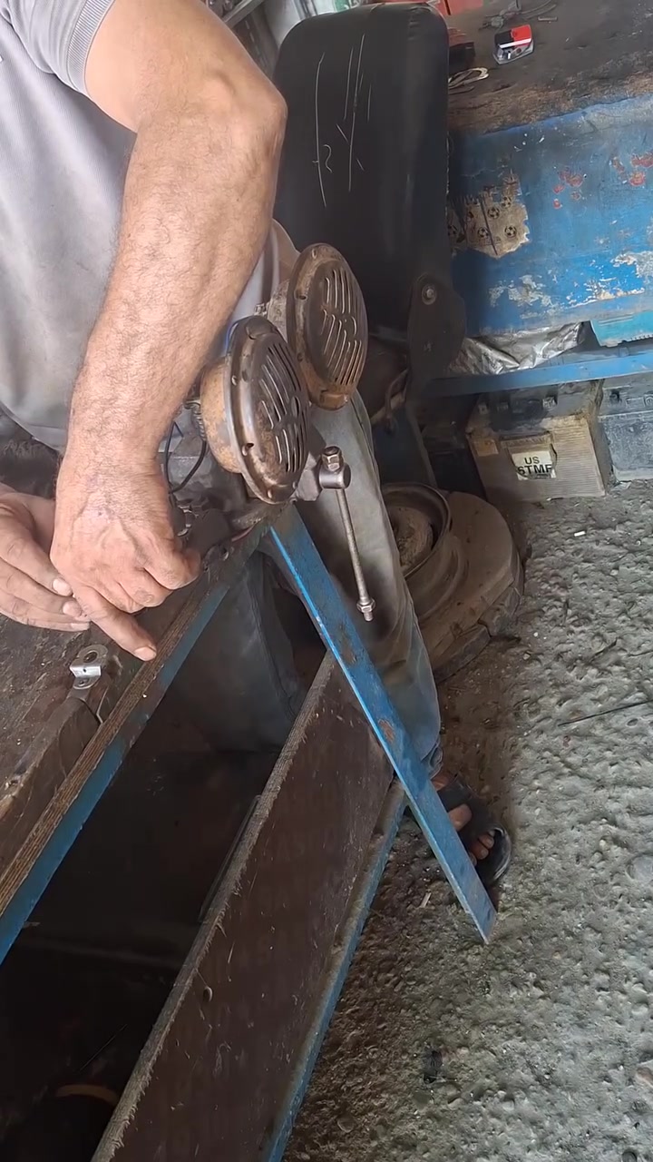 خورنات للبيع عنشه 9 وعشره واحد من عندهن بدل بلاتين 350 وبيهن مجال كان بغداد الحريه ***********
