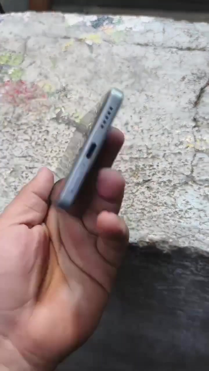 بوكو X6 برو • ٥١٢ • نضيف