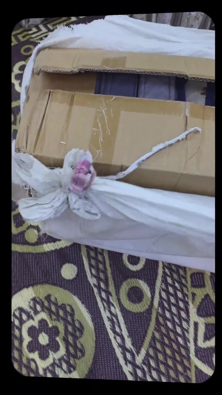 الحمد لله 
وصول فرشه نفرين 3قطع 
تخفيضات بسعر 12.500
للحجز والاستفسار يرجى مراسله الصفحه..
العنوان كربلاء قضاء عين التمر
