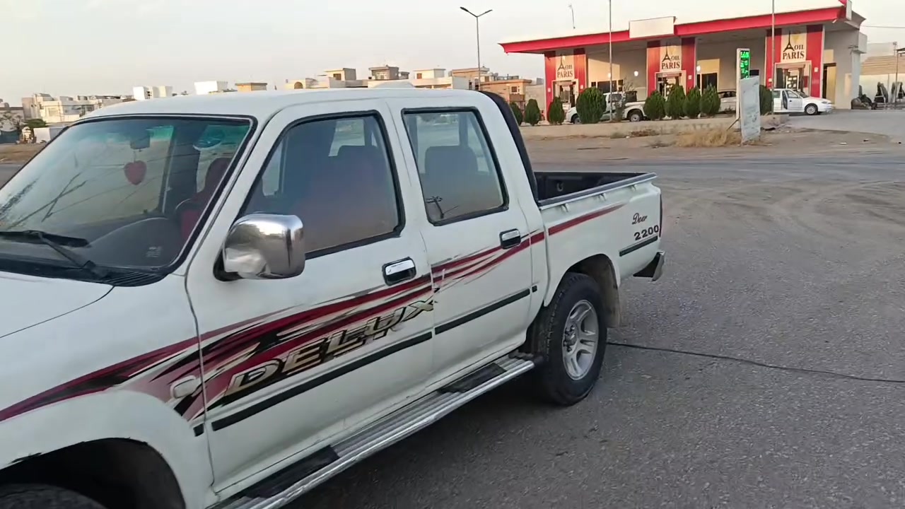 موديل 2009 • نوك بۆ نوك • بدون أوراق