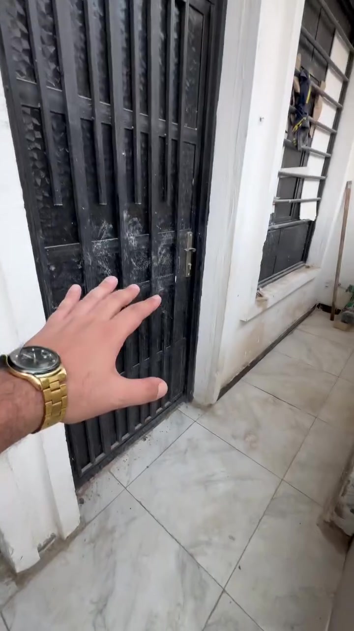 بيت للأيجار ب 400 الف ابودشير خط النفط
صاحب المكتب (***********)منتضر لاهي
