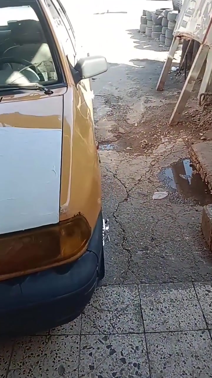 يالله سلام عليكم سايبه ١٥ كير ومحرك جدد كشر حلو بدون ضربه تخم تاير جديد رقم بغداد مشروع وطني سياره بلادي شواصي ابلاديات لافطر ولا لحيم سيارة جاهزه كبل للشغل كهربايات كله بياع تقاطع درويش ب 25.    ***********
