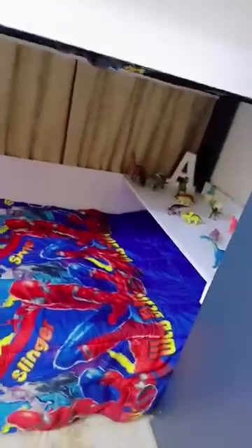 للبيع 300 ألف مع دوشك تنين وبسهم مجال تواصل خاص  او ع رقم ***********
