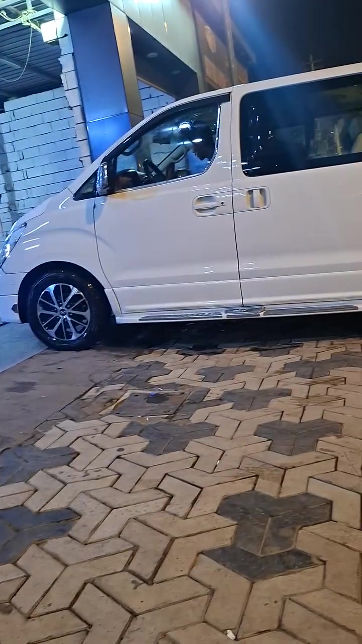 ستاركس • ٢٠٠٩ • رقم انبار